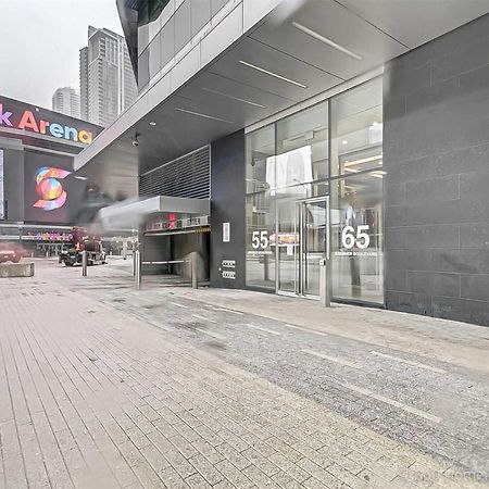 Prime Location - Stunning 2-Bdrm Condo Торонто Екстер'єр фото